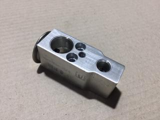 Клапан кондиционера TLX 14-17 2017 Седан 2.4