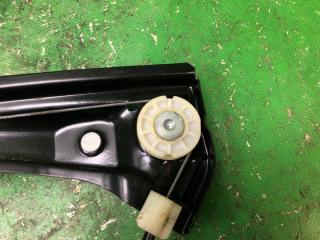 Стеклоподъемник задний правый PASSAT B7 11-15 2014 Седан 2.5 CBUA