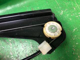 Стеклоподъемник передний правый PASSAT B7 11-15 2014 Седан 2.5 CBUA