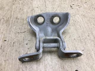 Петля двери нижняя передняя левая NV200 USA 13- 2017 M20X 2.0 MR20DE