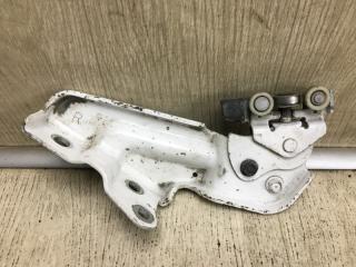 Ролик сдвижной двери нижний правый NISSAN NV200 USA 13- M20X 2.0 MR20DE