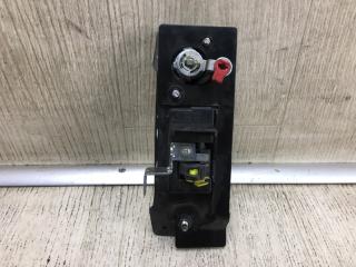 Ручка двери наружная передняя правая NV200 USA 13- 2017 M20X 2.0 MR20DE