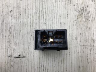 Кнопка стеклоподъемника задняя TUCSON LM 09-15 2014 LM 2.0 G4KD