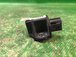 Датчик удара передний правый ACURA MDX (YD2) 06-13