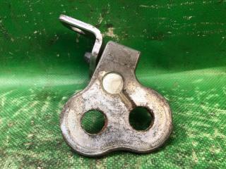 Петля двери нижняя передняя правая FORD FOCUS 10-18 Седан 2.0 XQDA