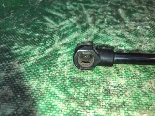 Амортизатор крышки багажника задний правый QX30 16-20