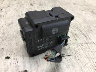 Моторчик заслонки печки VOLKSWAGEN PHAETON 02-10