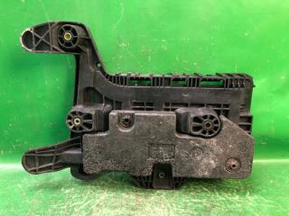 Полка аккумулятора VOLKSWAGEN PASSAT B7 11-15