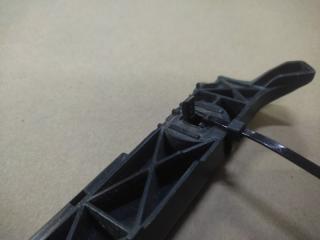 Кронштейн заднего бампера задний правый PRIUS - 20 03-11