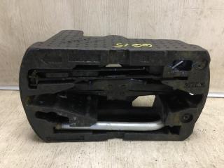 Ящик инструментальный PASSAT B7 11-15