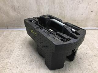 Ящик инструментальный PASSAT B7 11-15