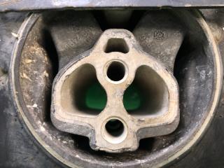 Балка под КПП CAYENNE 10-18