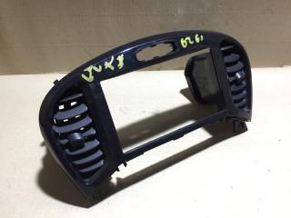 Накладка торпедо под магнитолу JUKE 10-19 F15