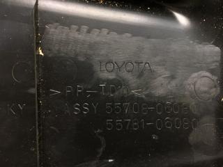 Пластик под лобовое стекло / Жабо CAMRY 40 06-11