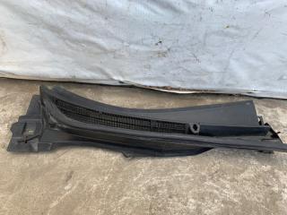 Пластик под лобовое стекло / Жабо правый 6 GH 07-12