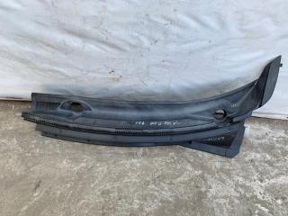 Пластик под лобовое стекло / Жабо левый OUTLANDER XL 05-13