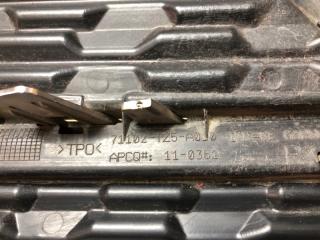 Накладка бампера передняя правая ACURA MDX (YD3) 13-21