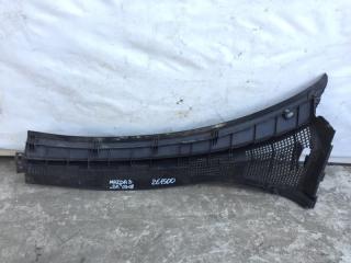 Пластик под лобовое стекло / Жабо правый 3 BK 03-08