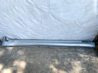 Накладка порога наружная правая G25/G35/G37/Q40 06-14