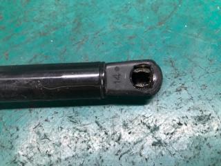 Амортизатор капота SOLARA 03-09 2006 Кабриолет 3.3 3MZ-FE