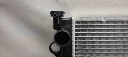 Радиатор основной TOYOTA 4RUNNER 02-09 UZN215