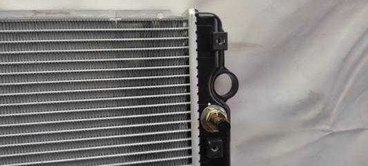 Радиатор основной 4RUNNER 02-09 UZN215