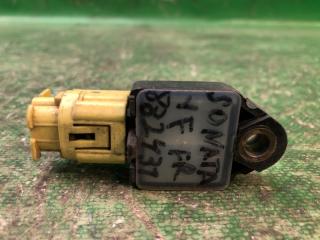 Датчик удара передний HYUNDAI SONATA YF 10-14