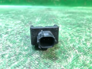 Датчик удара передний правый CAMRY 40 06-11