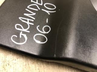 Пластик подкапотного отсека передний левый GRANDEUR 05-11