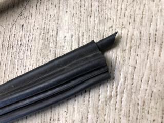 Уплотнитель крышки багажника JETTA USA 10-17 2013 162 2.5 CBUA