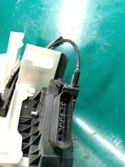 Замок двери передний правый FOCUS 10-18