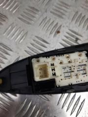 Кнопка стеклоподъемника задняя левая RAV4 05-12