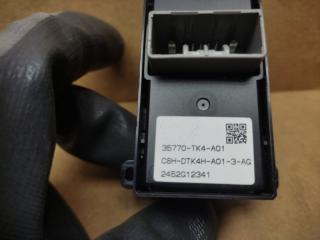 Кнопка стеклоподъемника задняя правая ILX 12-16 2013 Седан 1.5 HYBRID