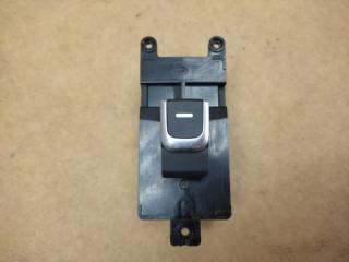 Кнопка стеклоподъемника задняя левая KIA SORENTO UM 14- 2016