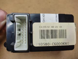 Кнопка стеклоподъемника задняя левая KIA SORENTO UM 14- Внедорожник 2.4