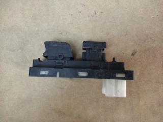 Кнопка стеклоподъемника передняя правая SX4 06-13