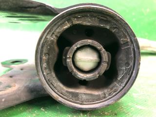 Рычаг передней подвески нижний передний правый FOCUS 10-18 2016 MK3 2.0 C20HDEX