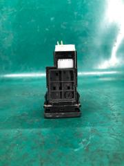 Кнопка открывания бензобака LEXUS RX300/330/350/400 03-09 Внедорожник 3.5 2GR-FE