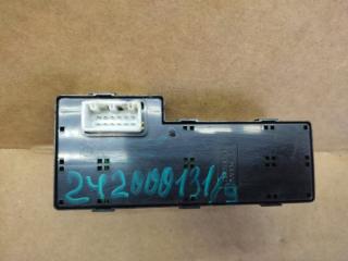 Кнопка стеклоподъемника передняя правая ELANTRA AD 16- 2017 Седан 2.0