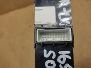 Кнопка стеклоподъемника задняя SORENTO UM 14- 2.2