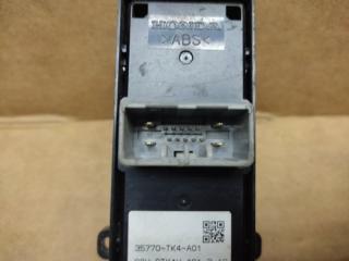 Кнопка стеклоподъемника ILX 16-19 2016 Седан 2.4