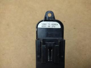 Кнопка стеклоподъемника передняя правая 6 GH 07-12 2012 Седан 2.5