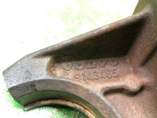 Кронштейн S60 00-09 2005 2.5 B5254T2