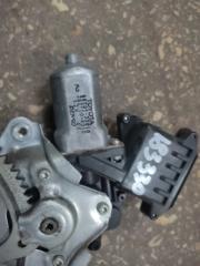 Стеклоподъемник передний правый COROLLA 150 06-13 Седан