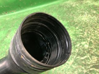 Патрубок воздушного фильтра JETTA USA 10-17 2011 Седан CBTA 2.5L