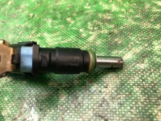 Форсунка топливная JETTA USA 10-17 2011 Седан CBTA 2.5L