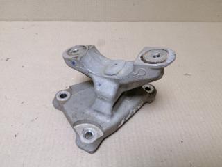 Крепление рулевой рейки левое CRV 06-12 2010 2.4L