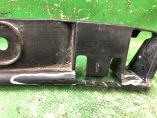 Кронштейн заднего бампера JETTA USA 10-17 2011 2.5