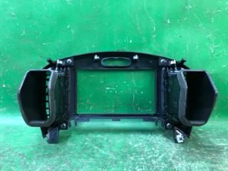 Накладка торпедо под магнитолу JUKE 10-19 2011 1.6 MR16DDT