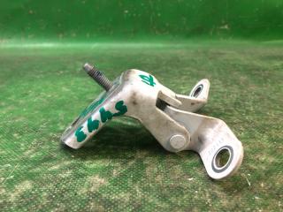 Петля двери верхняя задняя правая FORD FIESTA 08-17 1.6 C16HDEX